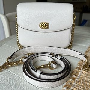 Coach Cassie 19 in Chalk